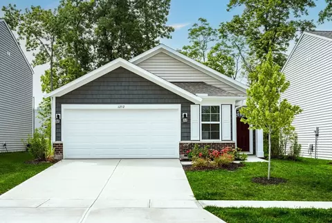 Exterior - 4081 Silverstone Ln, Batavia, OH 45103 photo 14 of 24