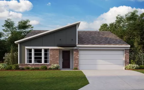 Exterior - 4081 Silverstone Ln, Batavia, OH 45103 photo 2 of 24