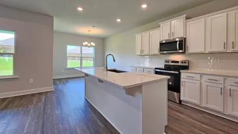 Kitchen - 13400 Crane Dr, Vancleave, MS 39565 photo 4 of 7