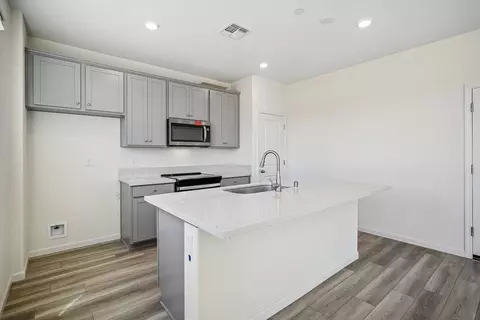 2608 Valerio Ct, Modesto, CA 95357 photo 6