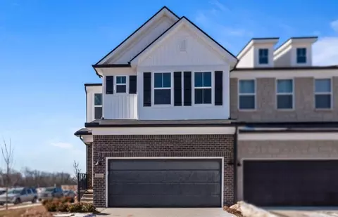 5597 Corgi Dr, Ann Arbor, MI 48108