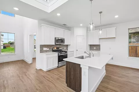 Kitchen - 2704 Fork Way, Celina, TX 75009 photo 1 of 3