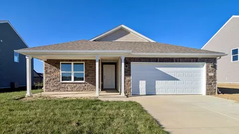 1049 Carriage Place Dr, Richmond, KY 40475
