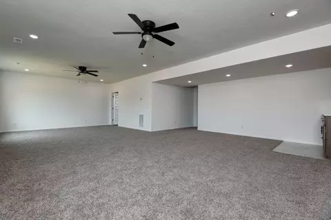 Living - 822 S Ridgemont Dr, Nixa, MO 65714 photo 6 of 8