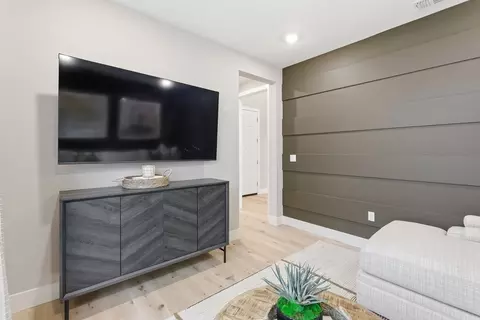 Entry Way - 5608 Saltgrass Ln, Antioch, CA 94531 photo 2 of 4