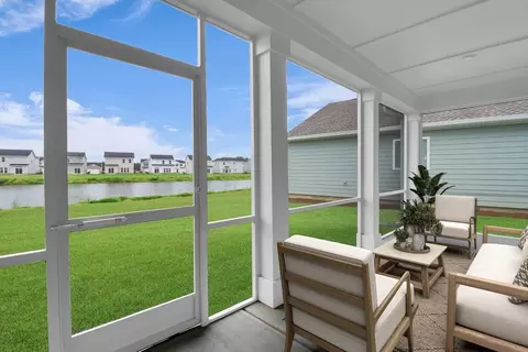 101 Sweetwood Cir, Bloomingdale, GA 31302