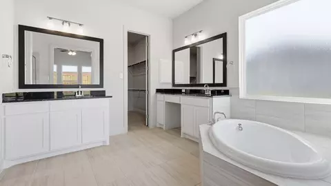 Bath - 16700 Flatlands Way, Celina, TX 75009 photo 2 of 10
