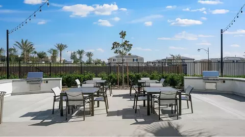 View/Area - 1254 Thunderbolt Ln, Rialto, CA 92376 photo 1 of 4