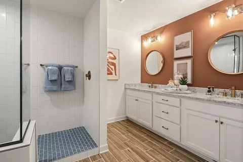 Bath - 6796 Bellflower Dr, Minnetrista, MN 55331 photo 1 of 1