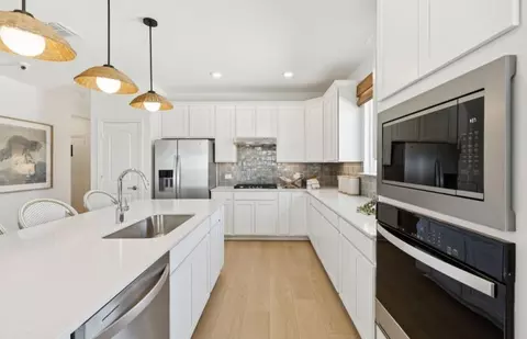 Kitchen - Edwards Road, Rockwall, TX 75032 photo 4 of 5