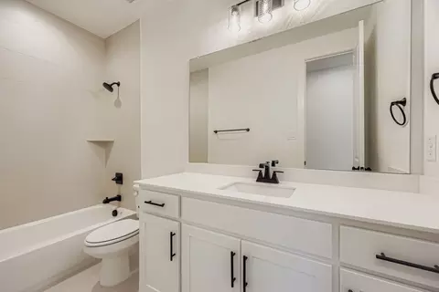 Bath - 4805 Triadic Ln, Prosper, TX 75078 photo 4 of 12