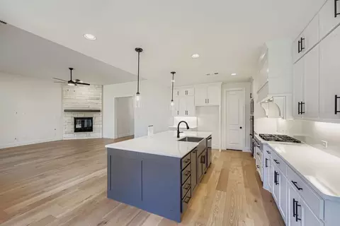 Kitchen - 4805 Triadic Ln, Prosper, TX 75078 photo 3 of 8