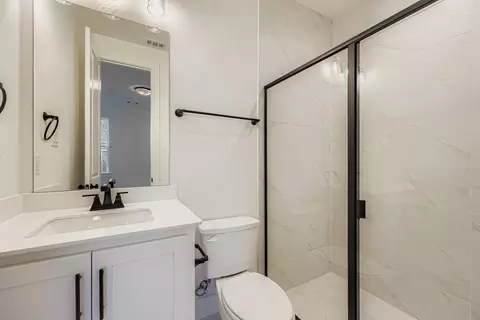Bath - 4805 Triadic Ln, Prosper, TX 75078 photo 5 of 12