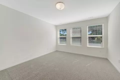 Bedroom - 5024 Silver Brook Rd, Durham, NC 27703 photo 3 of 5