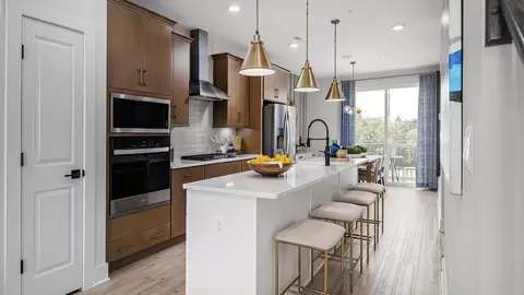Kitchen - 116 Glass Ln, Baltimore, MD 21230 photo 10 of 11