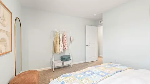 Bedroom - 1944 Willoughby Ave, Springfield, OH 45503 photo 9 of 12