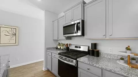 Kitchen - 314 Sweetspire St, Moncks Corner, SC 29461 photo 2 of 10