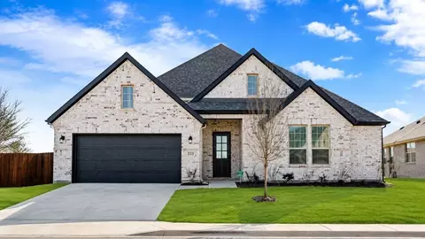 2229 Pinner Ct, Celina, TX 75009
