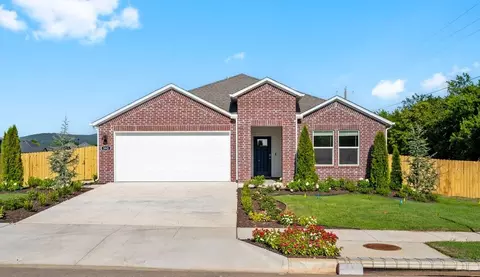 528 Oklahoma St, Farmington, AR 72730