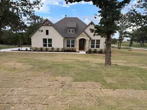 164 Oak Grove Way, Springtown, TX 76082