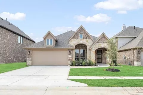 1048 Snowy Owl Dr, Alvarado, TX 76009