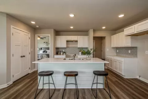Kitchen - White Oak Ln, Granger, IA 50109 photo 1 of 2