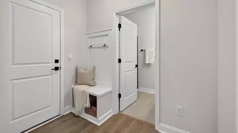 Entry Way - 4033 Samaritan Ln, Denver, NC 28037 photo 3 of 7