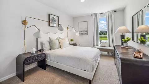 Bedroom - 17325 Whiskey Creek Trl, Parrish, FL 34219 photo 5 of 6