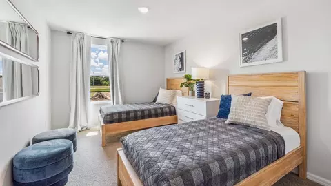Bedroom - 17325 Whiskey Creek Trl, Parrish, FL 34219 photo 4 of 6