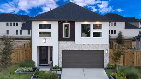 9207 Willowbank Gap Ln, Cypress, TX 77433