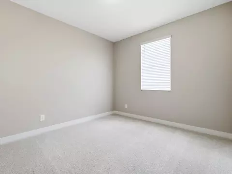 Bedroom - 1069 W Haynes Way, Apache Junction, AZ 85120 photo 4 of 10