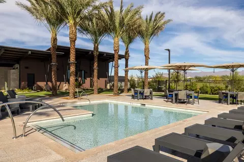 Exterior - 1069 W Haynes Way, Apache Junction, AZ 85120 photo 2 of 3
