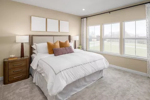 Bedroom - 2133 Summit Way SE, Washington, DC 20020 photo 1 of 5