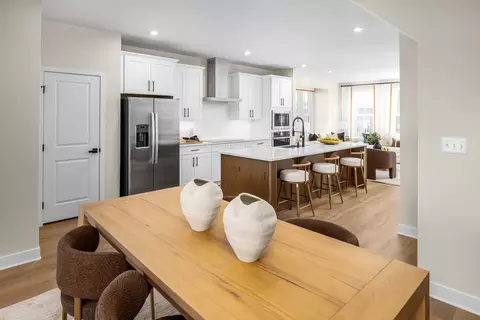 Dining - 2133 Summit Way SE, Washington, DC 20020 photo 1 of 2