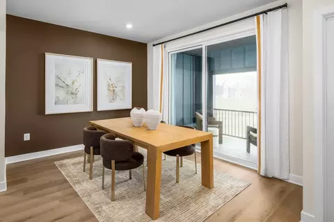 Dining - 2133 Summit Way SE, Washington, DC 20020 photo 2 of 2