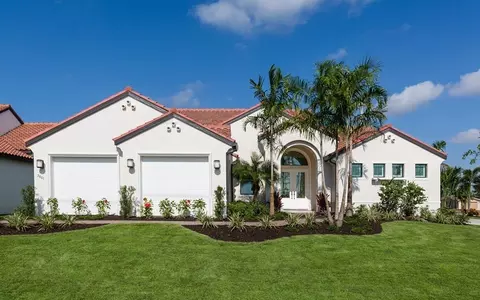 131 Templewood Ct, Marco Island, FL 34145