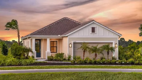 10012 Canaveral Cir, Sarasota, FL 34241