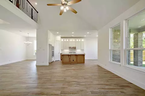 Living - 325 Vale Run, Kyle, TX 78640 photo 3 of 5