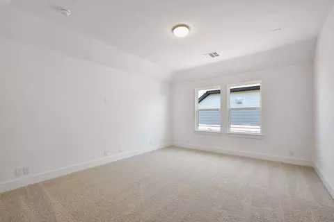 Bedroom - 325 Vale Run, Kyle, TX 78640 photo 3 of 4