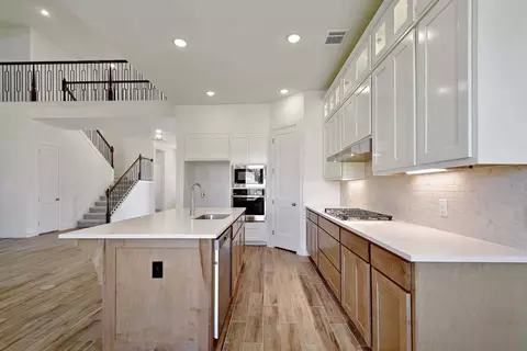 Kitchen - 325 Vale Run, Kyle, TX 78640 photo 4 of 4