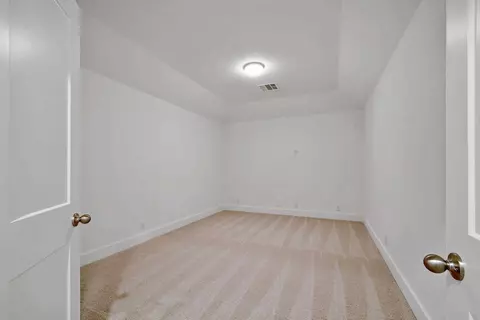 Bedroom - 325 Vale Run, Kyle, TX 78640 photo 4 of 4