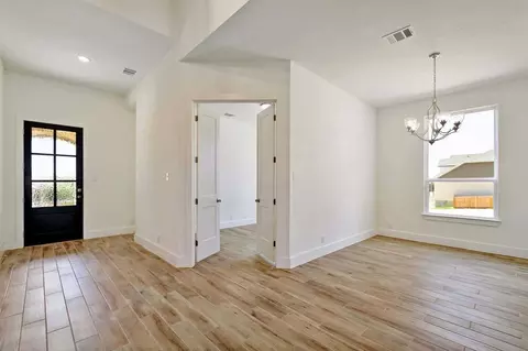 Entry Way - 325 Vale Run, Kyle, TX 78640 photo 1 of 2