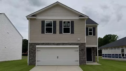 2124 Montalvan Dr, Greenville, NC 27834
