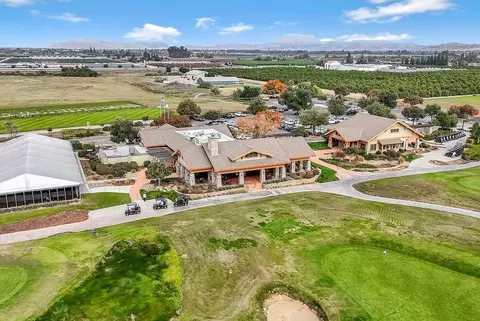 View/Area - N Crawford Ave. & El Monte, Dinuba, CA 93618 photo 1 of 3