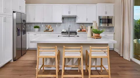 Kitchen - 5548 Dora Way, Oceanside, CA 92057 photo 2 of 4