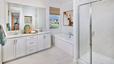 Bath - 5548 Dora Way, Oceanside, CA 92057 photo 2 of 6