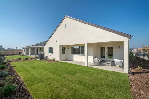 Exterior - 1230 Bishop Dr, Tulare, CA 93274 photo 3 of 6