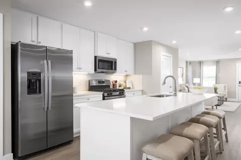 Kitchen - 250 Wild Rye Cir, Frederick, MD 21702 photo 4 of 4