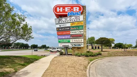 Exterior - 1122 Celosia Loop, Kyle, TX 78640 photo 8 of 11