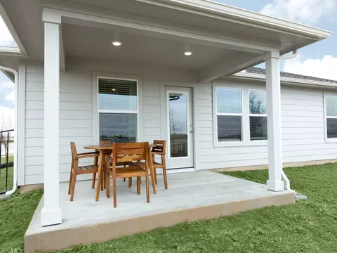 17001 Loch Rd, Pflugerville, TX 78660